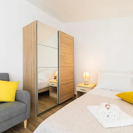 Fancy Apartments Dream * Brna